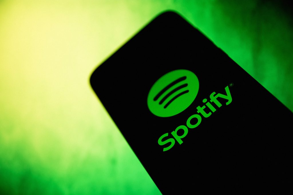 Spotify Wrapped Now Includes an AI-Generated Podcast Analyzing Your Listening Habits