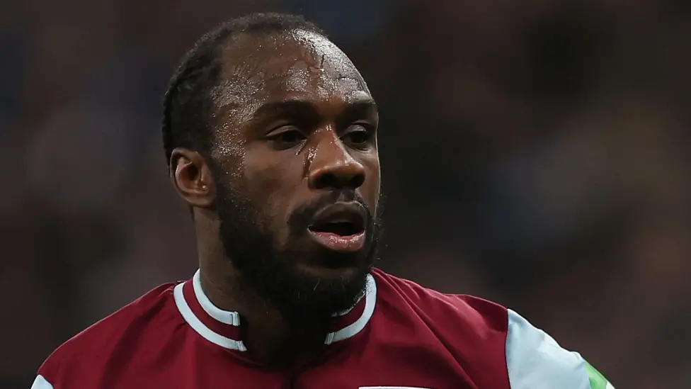 West West West Ham striker Antonio 'stable' after road accident